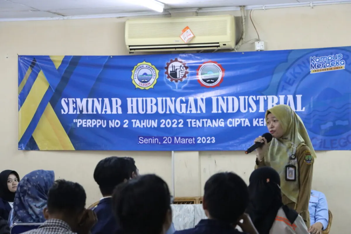 SEMINAR HUBUNGAN INDUSTRIAL